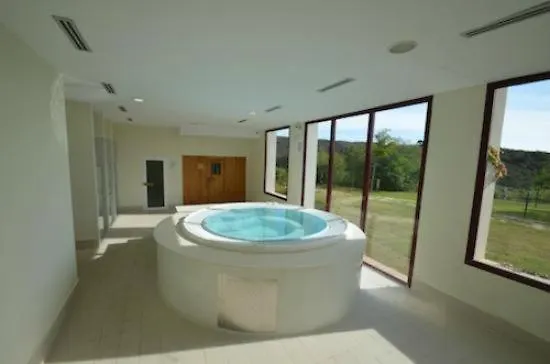 Luxury 3 Beds Villa Inside The Resort And Country Club エステポナ スペイン