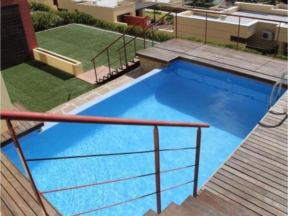 Luxury 3 Beds Villa Inside The Resort And Country Club エステポナ