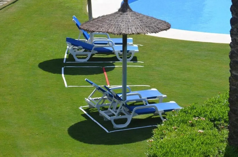 Luxury 3 Beds Villa Inside The Resort And Country Club エステポナ