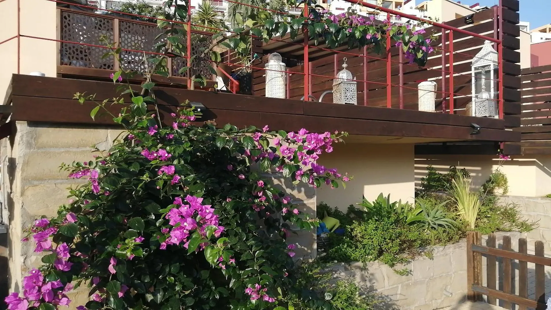 Luxury 3 Beds Villa Inside The Resort And Country Club エステポナ 0*,