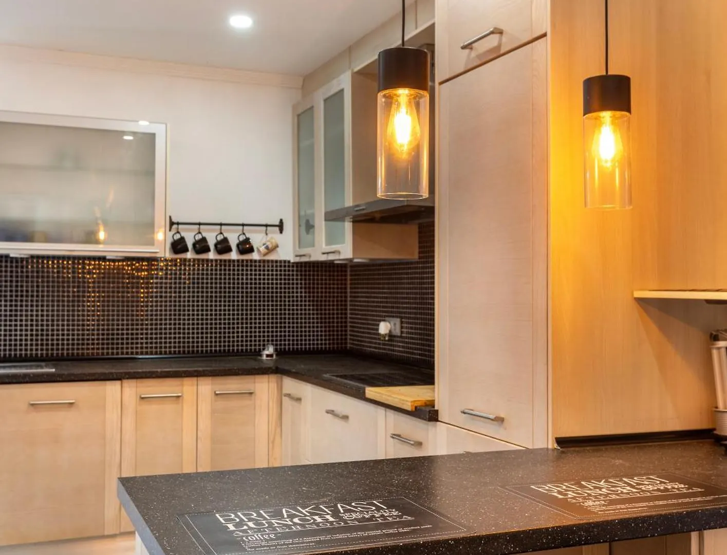 Luxury 3 Beds Villa Inside The Resort And Country Club エステポナ